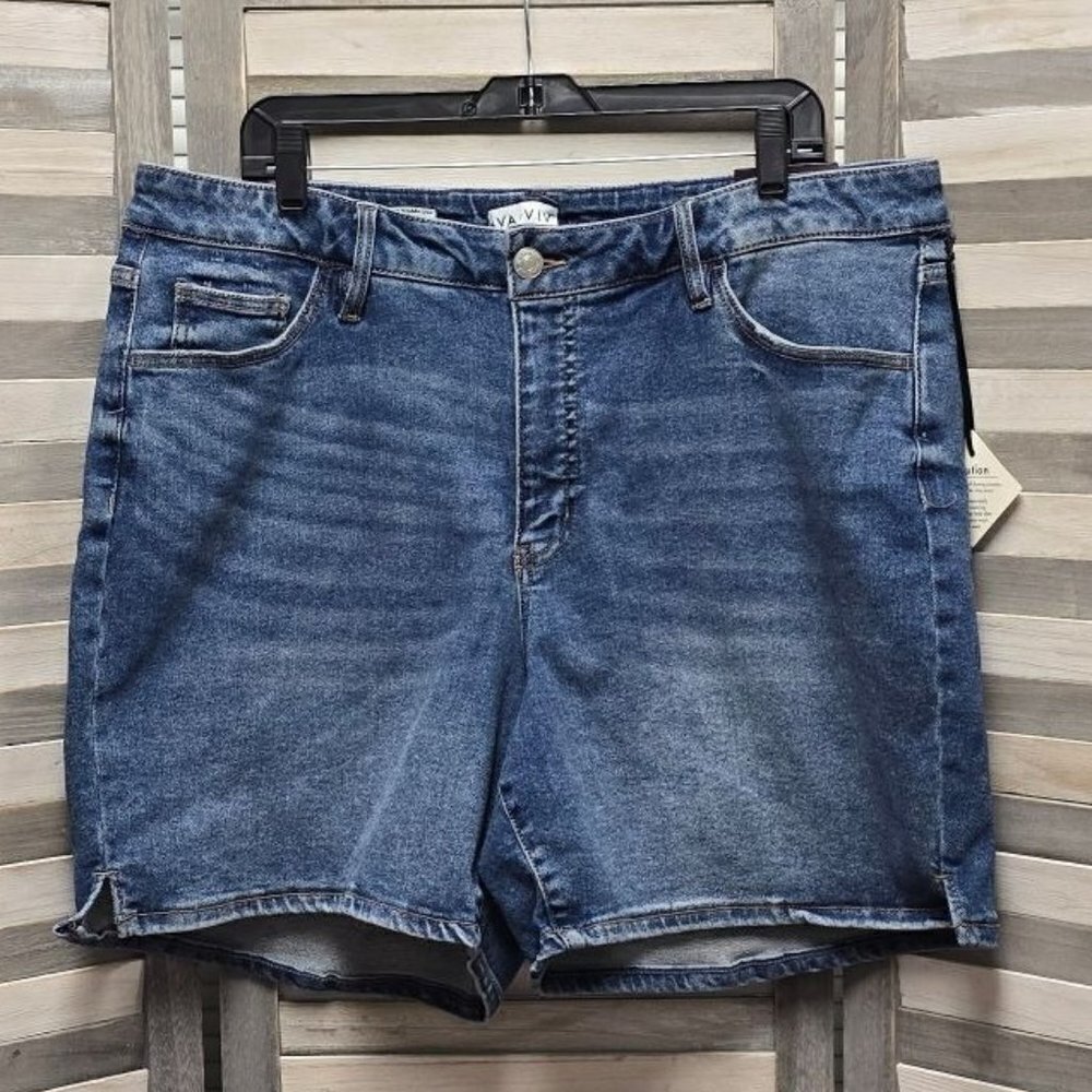 Women's High-Waisted Bermuda Jean Shorts | Ava & Viv | 24